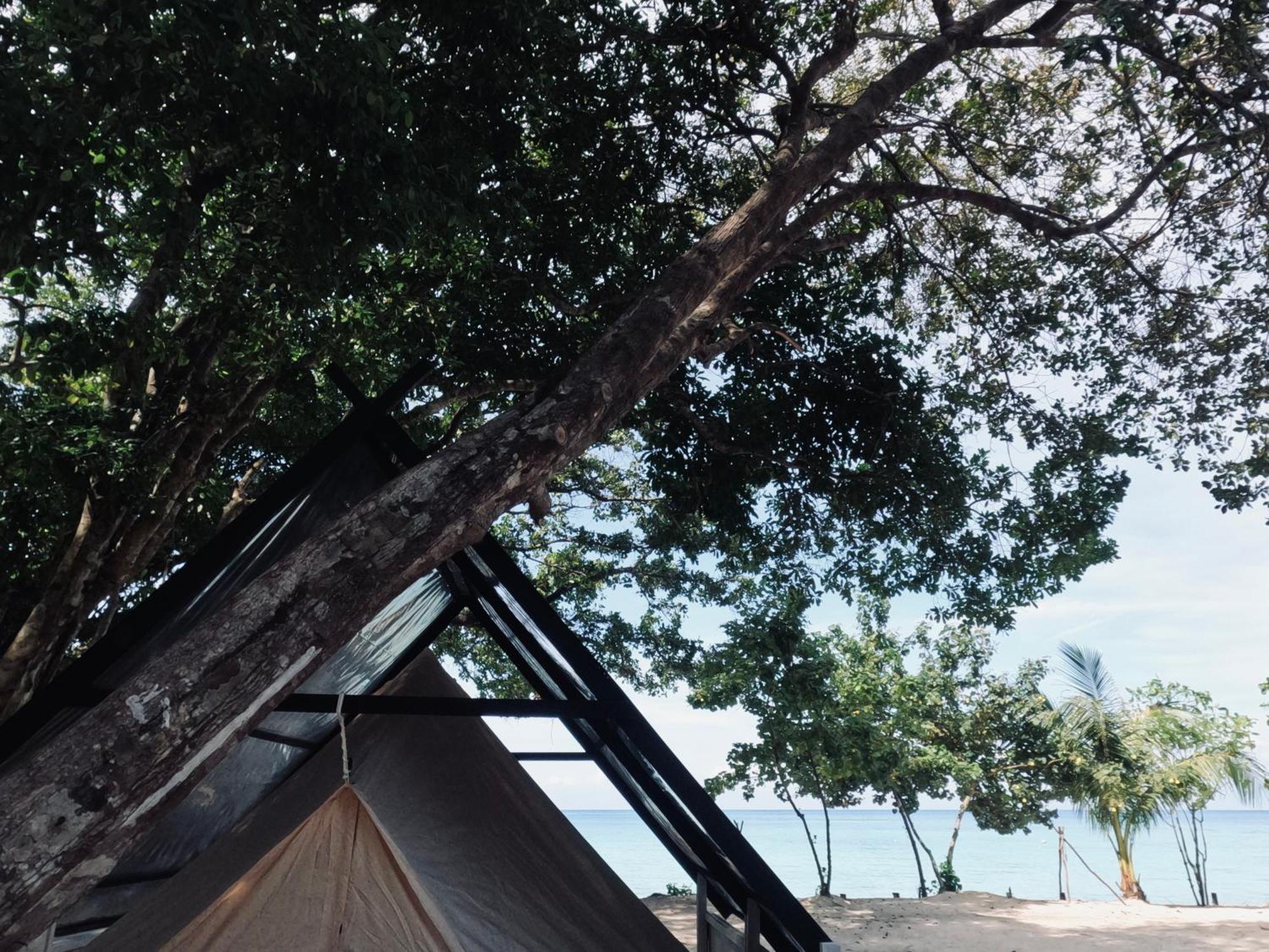 Hotel Juita Glamping Perhentian Island Kampung Kuala Besut Esterno foto