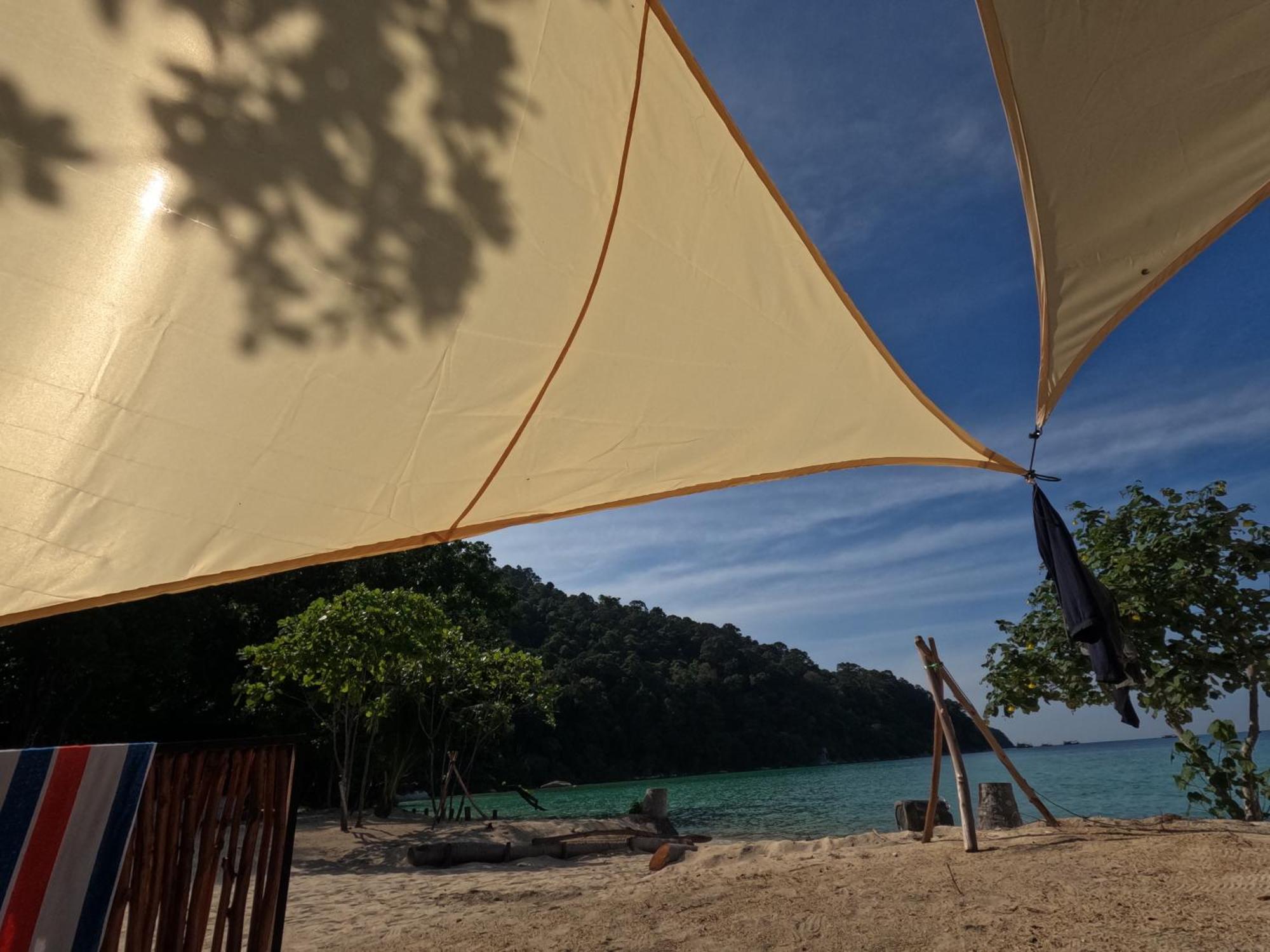Hotel Juita Glamping Perhentian Island Kampung Kuala Besut Esterno foto
