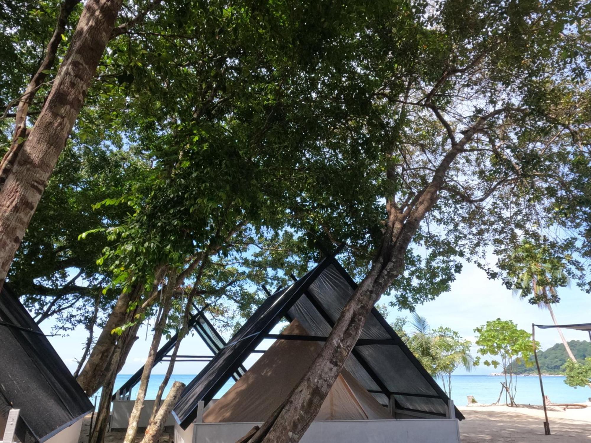 Hotel Juita Glamping Perhentian Island Kampung Kuala Besut Esterno foto